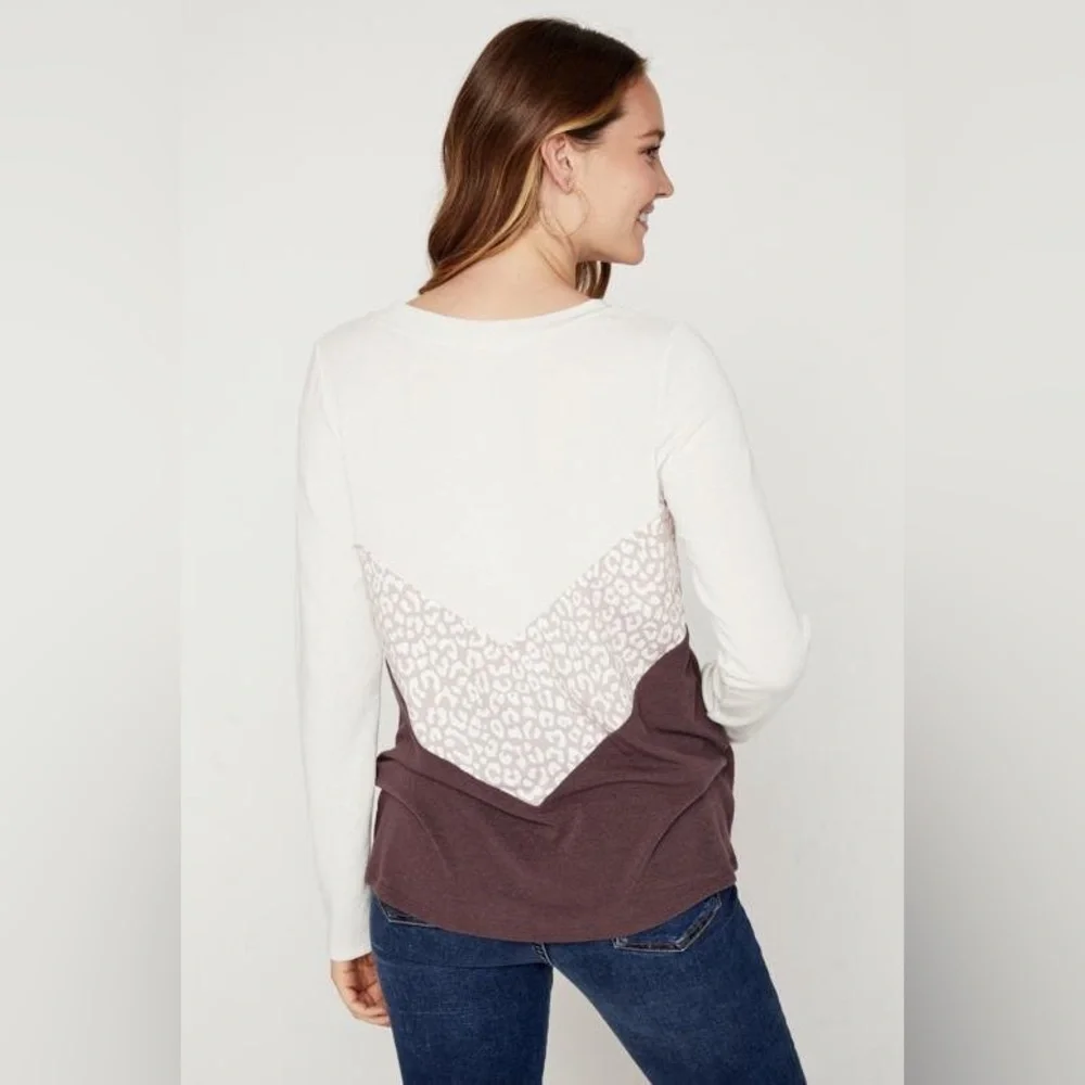 NWT Hailey & Co Animal Print Color Block Long Sleeve Top, Brown/Cream - Picture 10 of 13